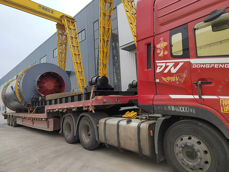 發(fā)往廣西賀州市3.29米三筒烘干機(jī)