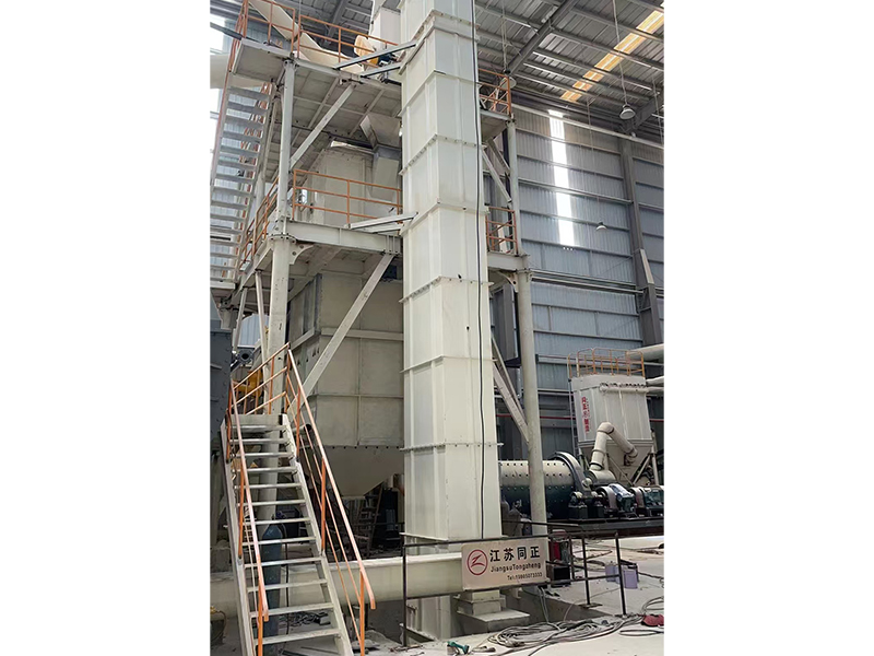 NE板鏈式提升機